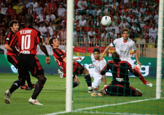 http://football.kulichki.net/uefa_cup/2008/photo/4.jpg